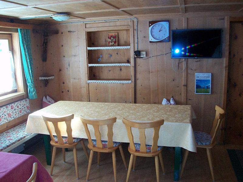 2451FCF1FFC743F1A6C9DD4D091D7366