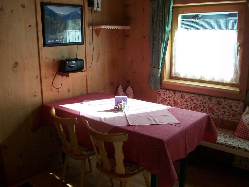 79A5CF0386155F0D49116DAC87CE5DAA