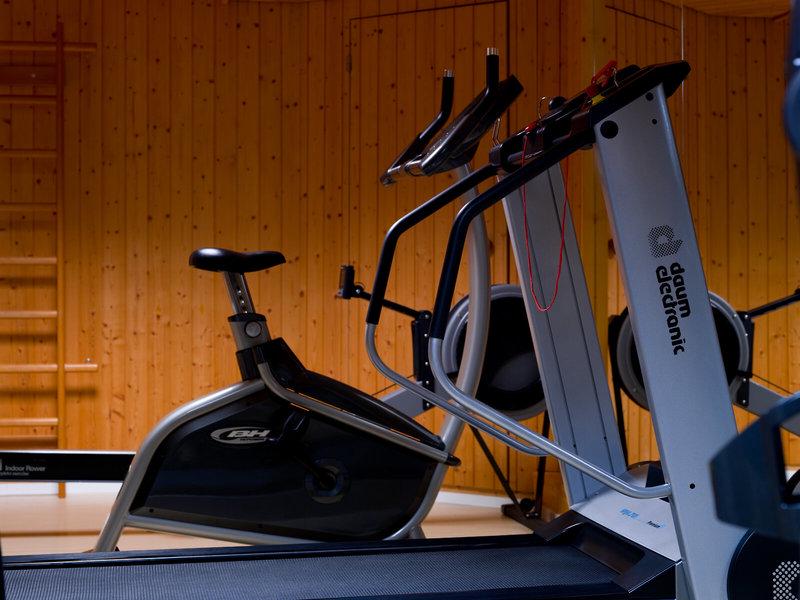 6047303B8357AB4BA91D5E6F924558D2