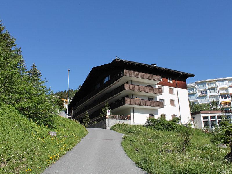 6FFD825FDC75B2D3E85DC2269DA2EB1B