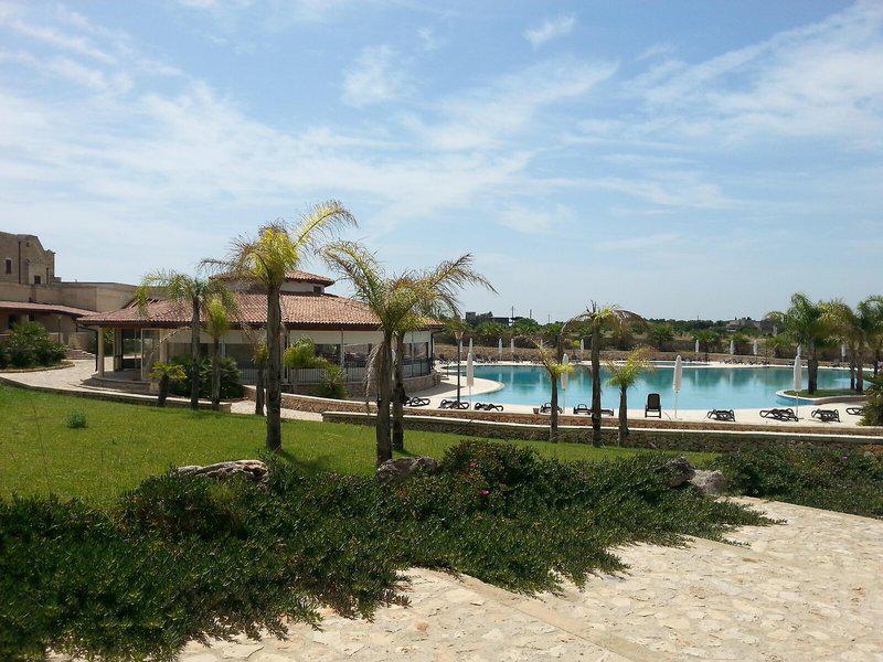 82A1E31F5F1FB5DF47091C5245CE2F9F