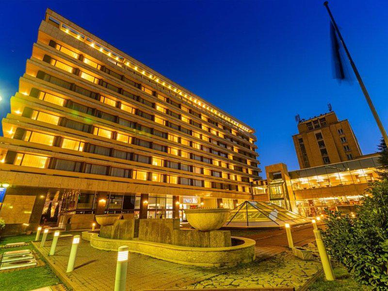 B420333F981FD8143EA9782A4045F0A4