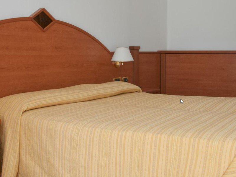 A190F17FBC4460AC9867319CFEF8BDA4