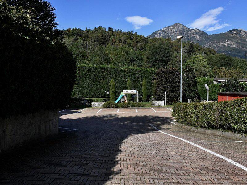 088465BF21CAE105AC102E5DFEF30BD1