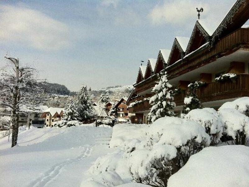 7F72F9C25FFE99ABF683CFE8AAEC9B32