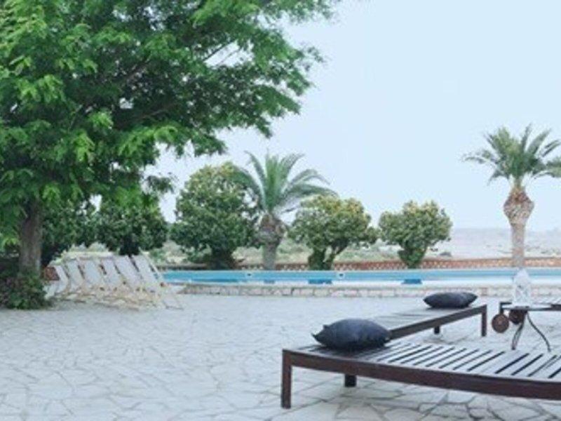 66991A89DB0BE17279A611094BCA029F