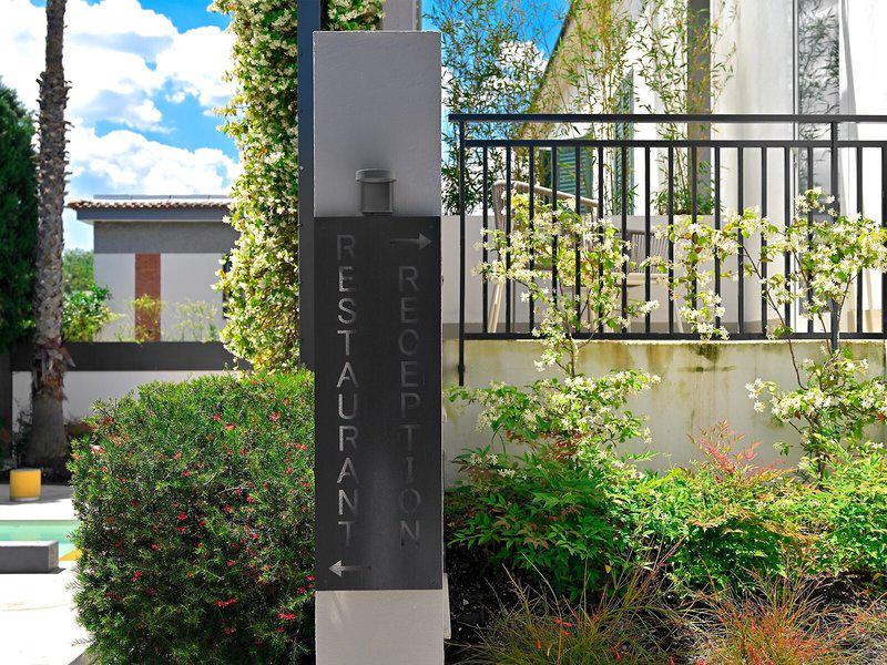 13A63821C0C08D776EB20C18864B6D9A