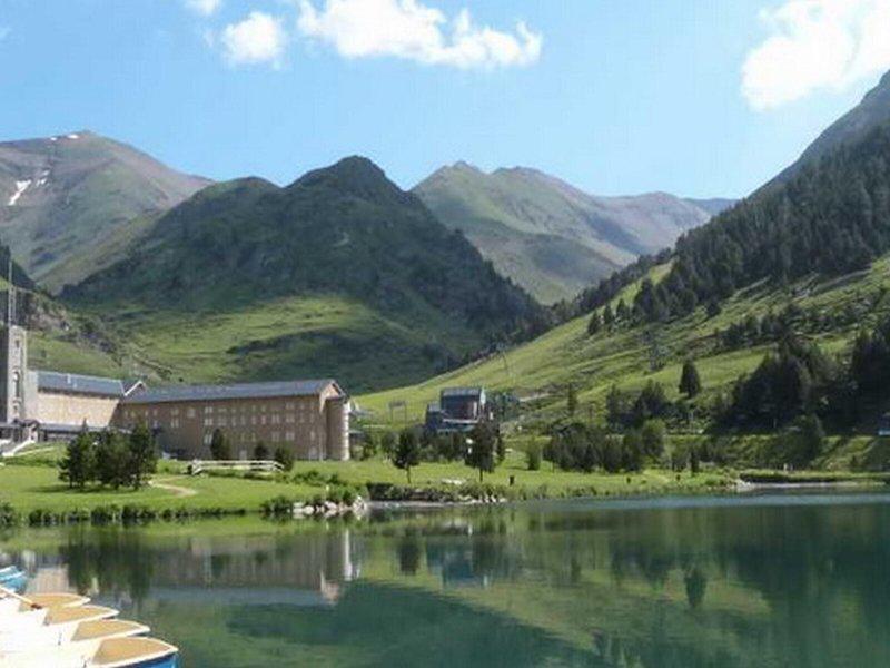 8C86223272523A59F8168B72BABD3F8F