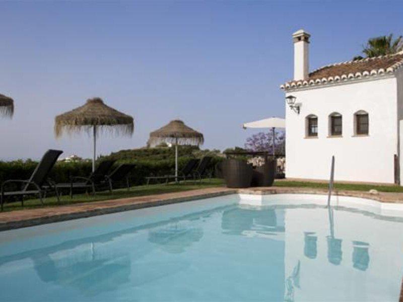 5F0534450F3681D968E4165937399A3E