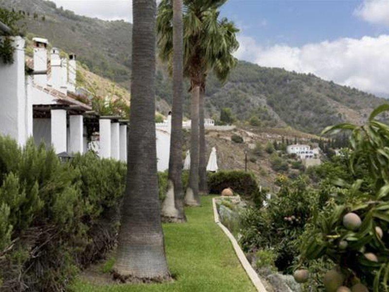 9AA6E756D8BF3DA53308D626DEEC6601