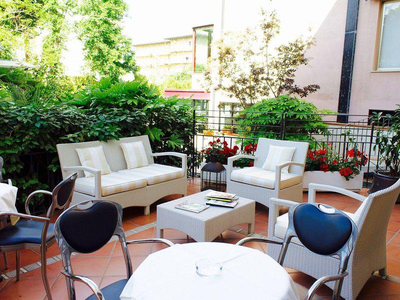 0B4E100CA42CAAF8F4C88F5C3D50AFF0