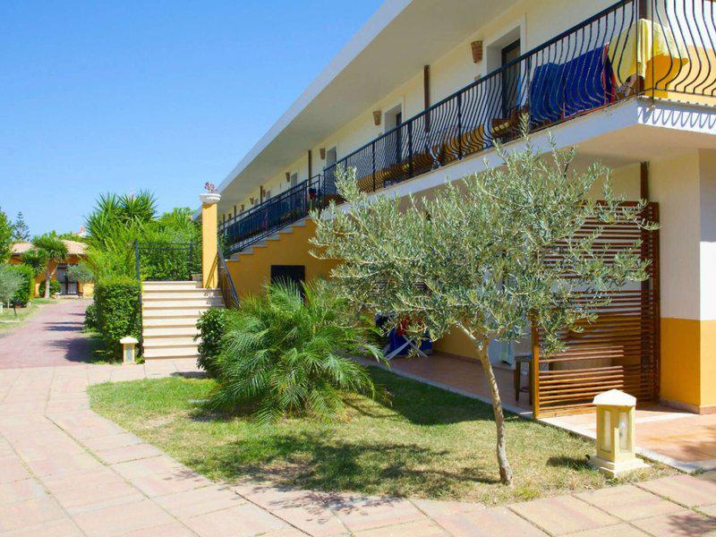 0BE3F74B463D90CD43A8876EFFA54FD7