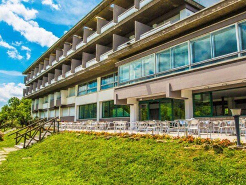 F53D1CD58A02A109C14D1E5416A777C0