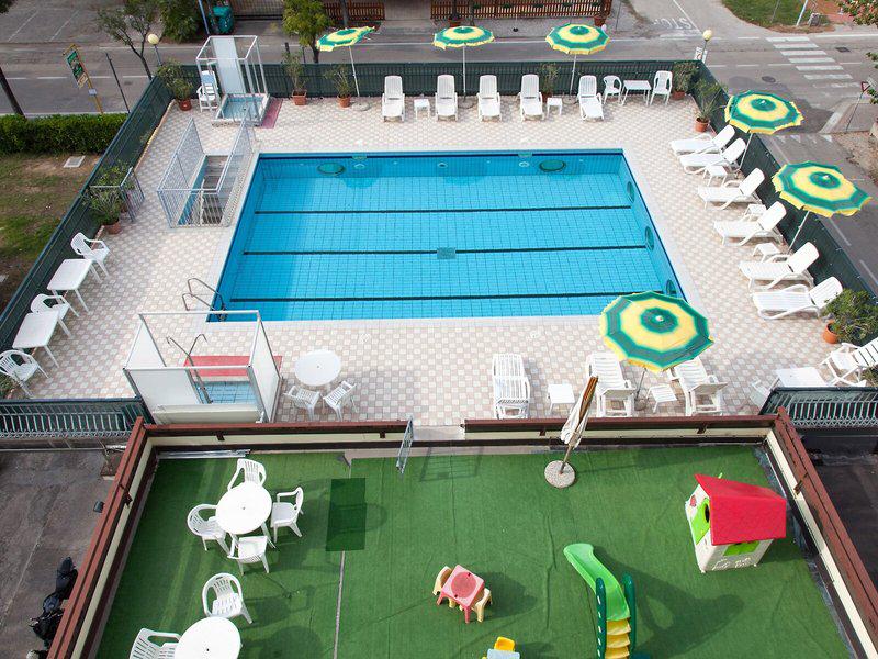 4E8D5116925489A0B5CCF9123305D3F0