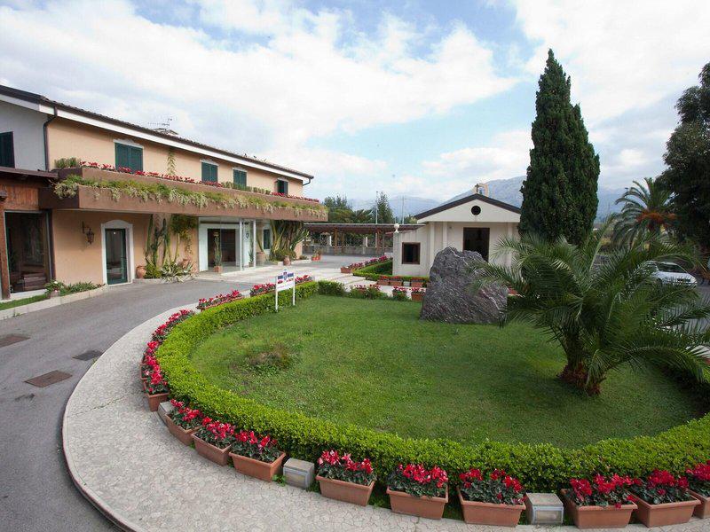 BB2317B984D8BEA02D1BB67574355FA3