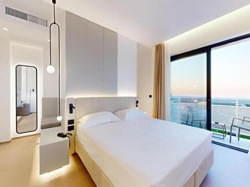 FF6B7C1D7B7CABDBB9FC2F1B7E97503F