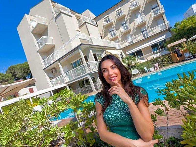 5070038C5E830749C87DFAC70BE36898