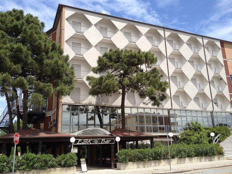 67A22857AB3D9EF22FEEA406CC4B0A21