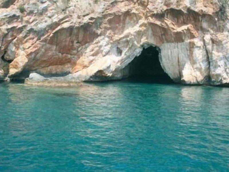 6C741E294553E0AA668E7DECB9A0A79D