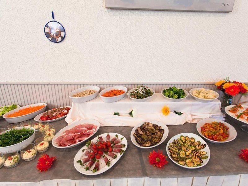 5D9D0B228D3887D15627ECC6BAB9E9F5