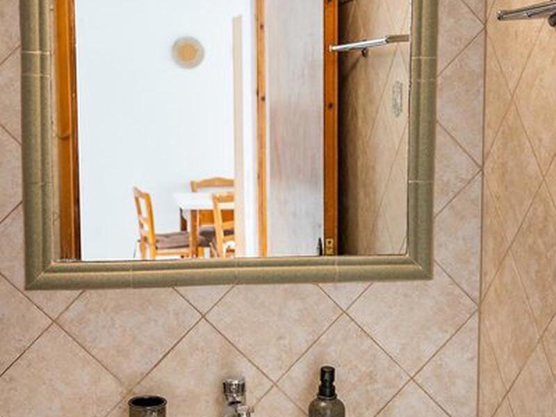 DA5B92C98A73FDD93BB6AFC87E558B08