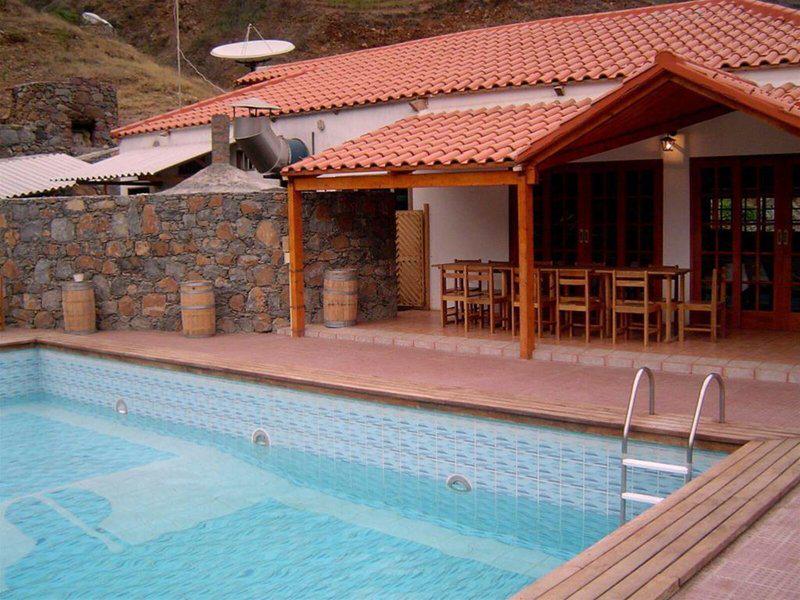 4587AC1E511EFC842E2DE328E9E31021