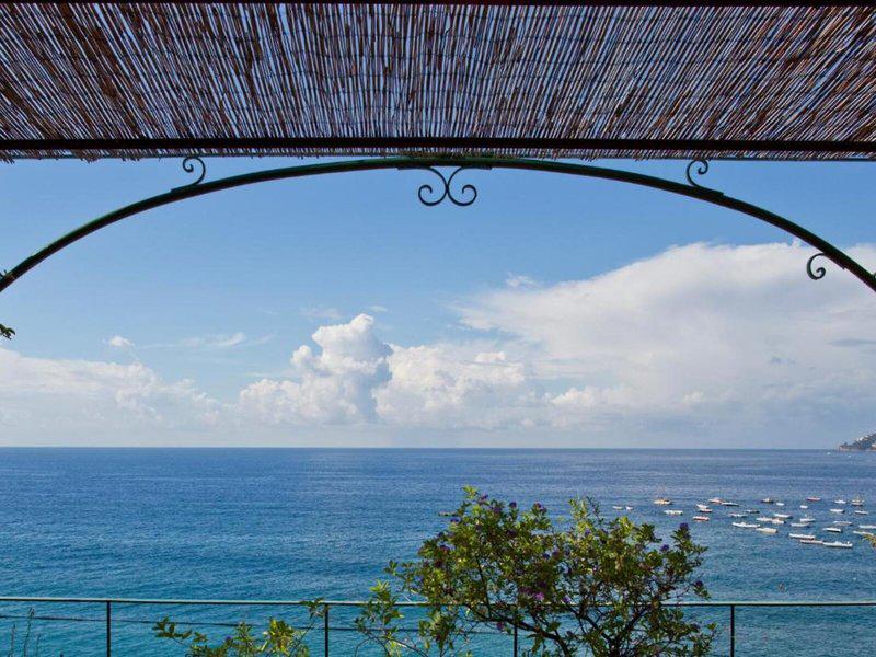 810C8719FDE6EEE7E244E91AF9C65801