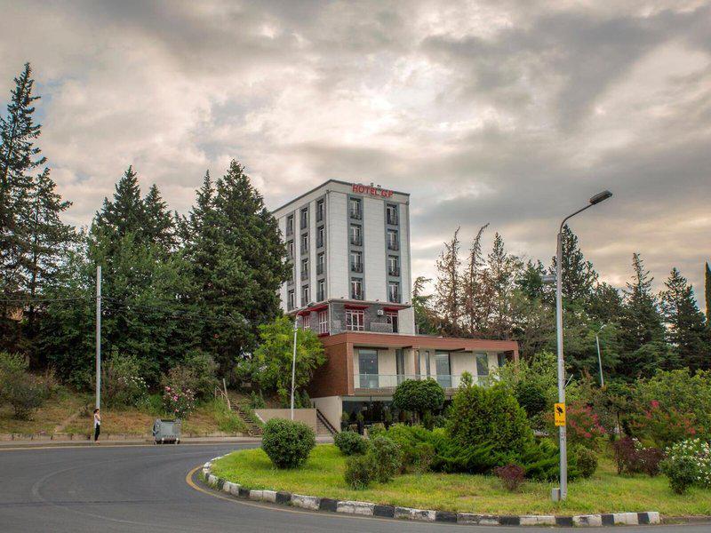 FDD06D976E0E65B7D7A0AC95558B7732