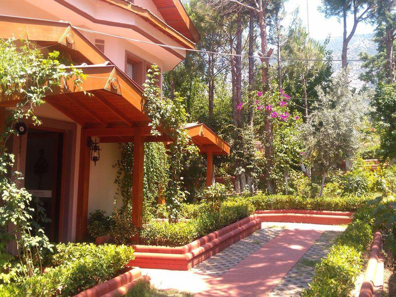 039B95129AF79A2F7E05A9B9AAFC7F62