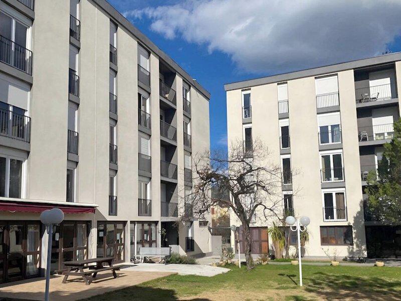 E92B44931C80815363CEA53D5047A642