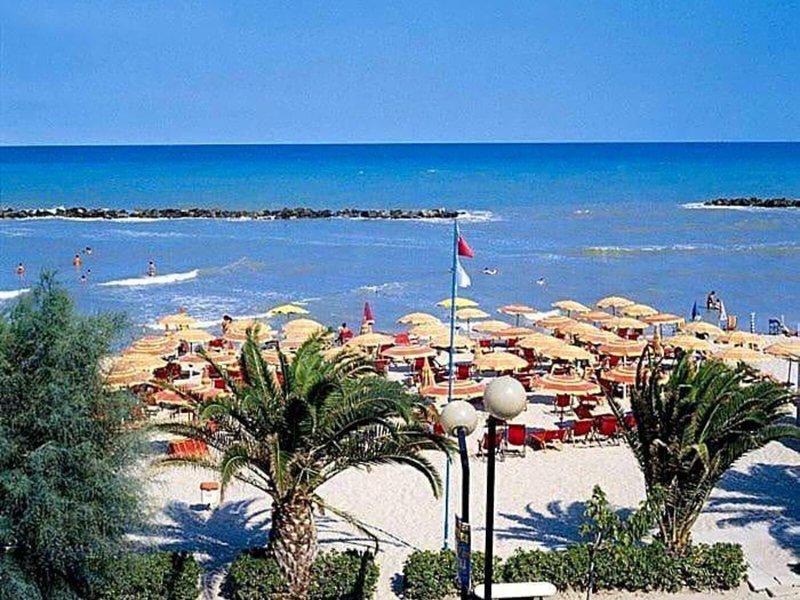 7D2695905D5303C98C8F6DBA469524F0