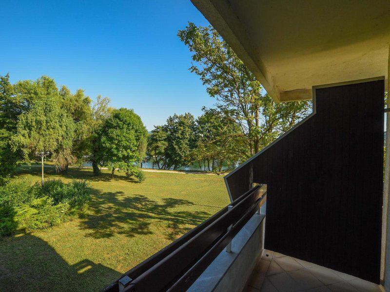 C62FFEAD729D7E400035DE1C9E6CC266