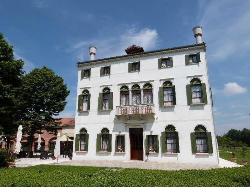 CC8033F049AE8A9415FBEBF2D6E54A1F