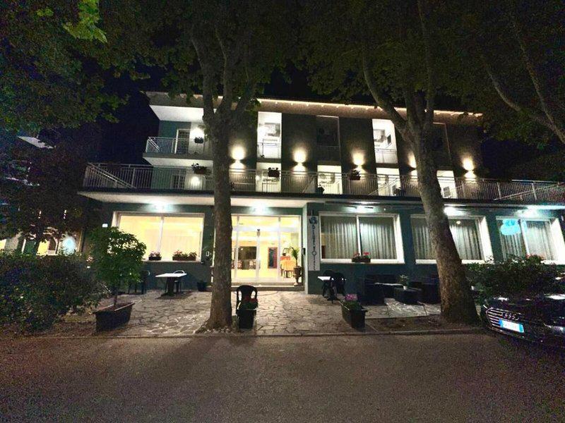 6C8D6ACFDDF1EF5335E8F7197BFF8E9E