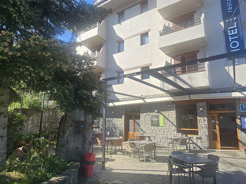 DE4A568FA40BB33F2C9516C3836D79AF