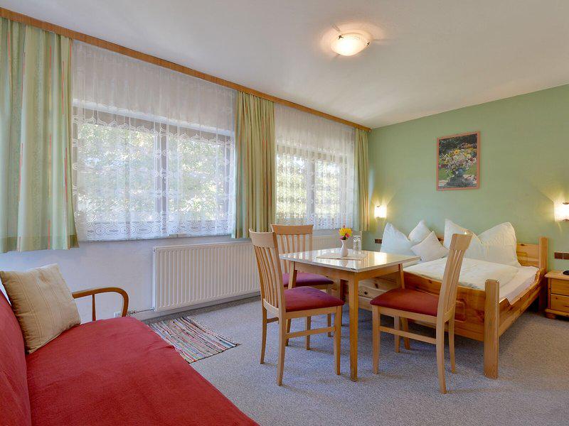 11AFAF2D92AE146E29C90AD0A26BBF45