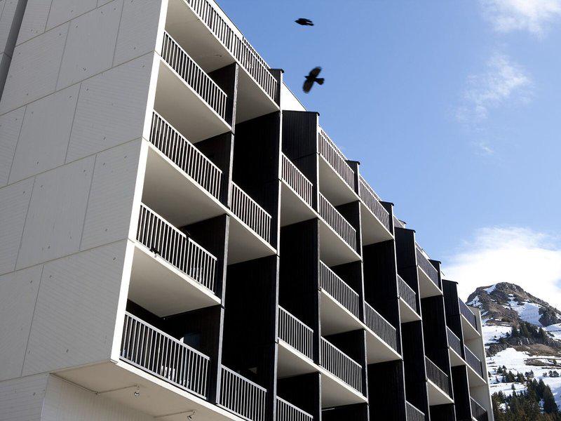 28DAD1E82786DE31A18F69877932A1EF