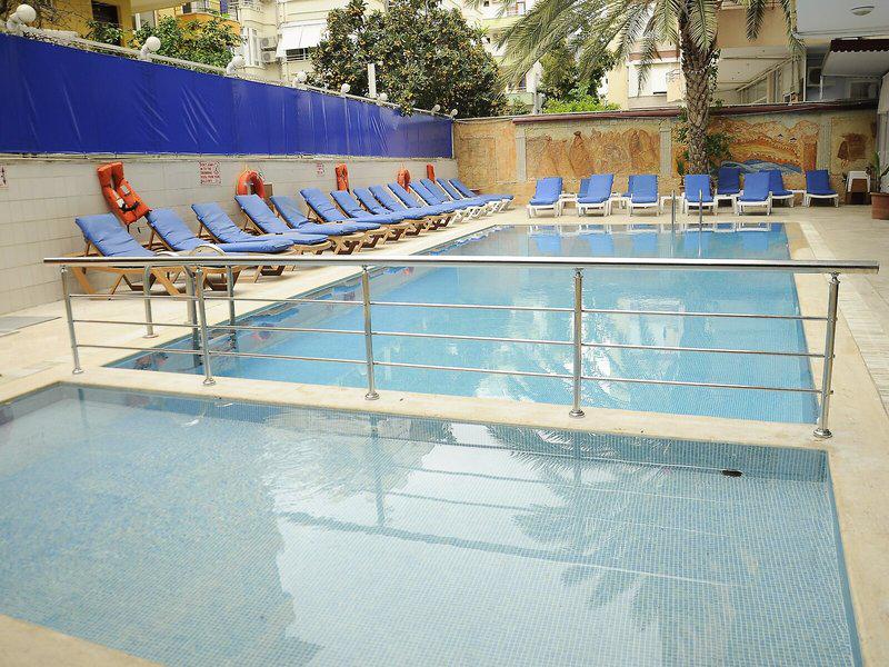 B4956CCFF212D11C2C2FCC8B0E606B71