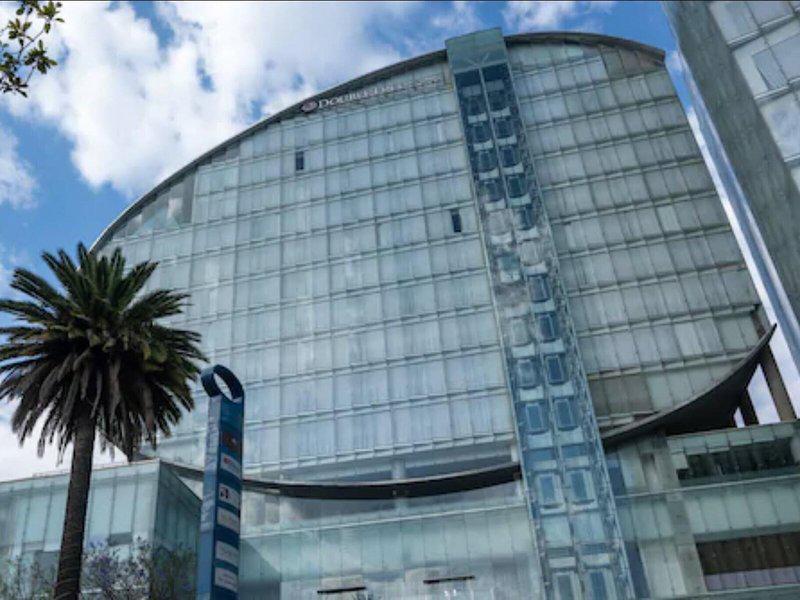 734B10CC357F1FC863F8A9C322618CDC