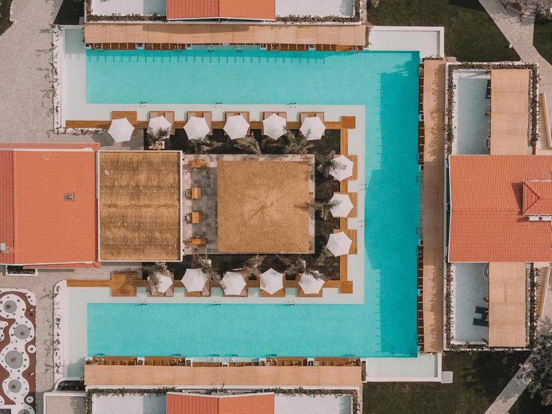 CBF520C235487D24F8780F673F1FC084