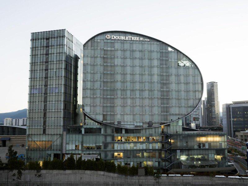 212B3D53D0E8EE1CE2F1EFB74EE690EE