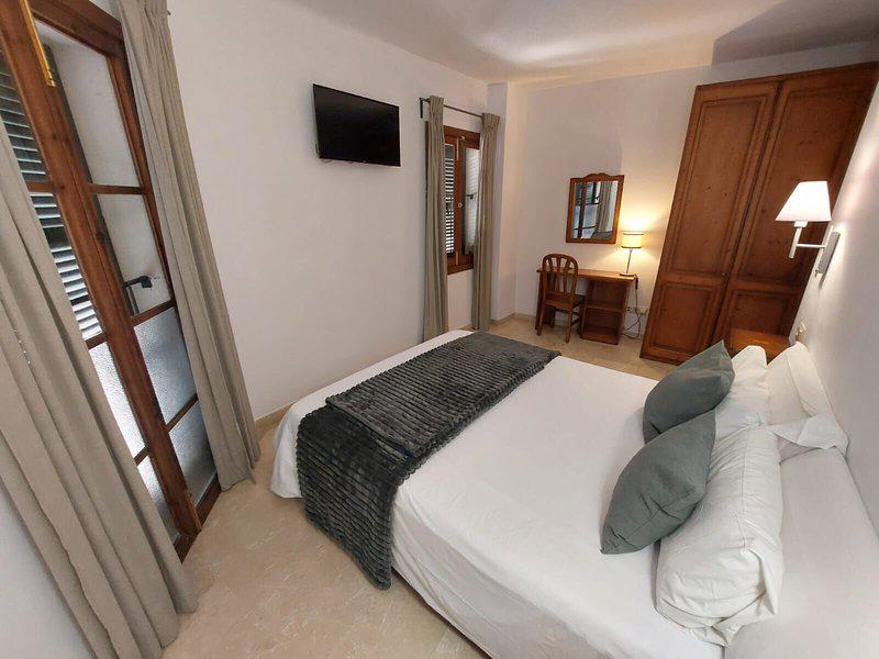 B287C3C574D14796D822848C9354318D