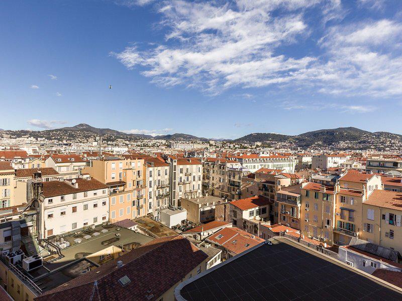 2FB8DD6D53388339C782FCCB1B786E7F