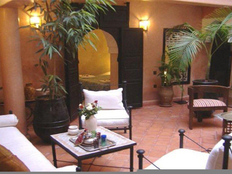 FE7469F24F07AF6640A1A5672D852B1E