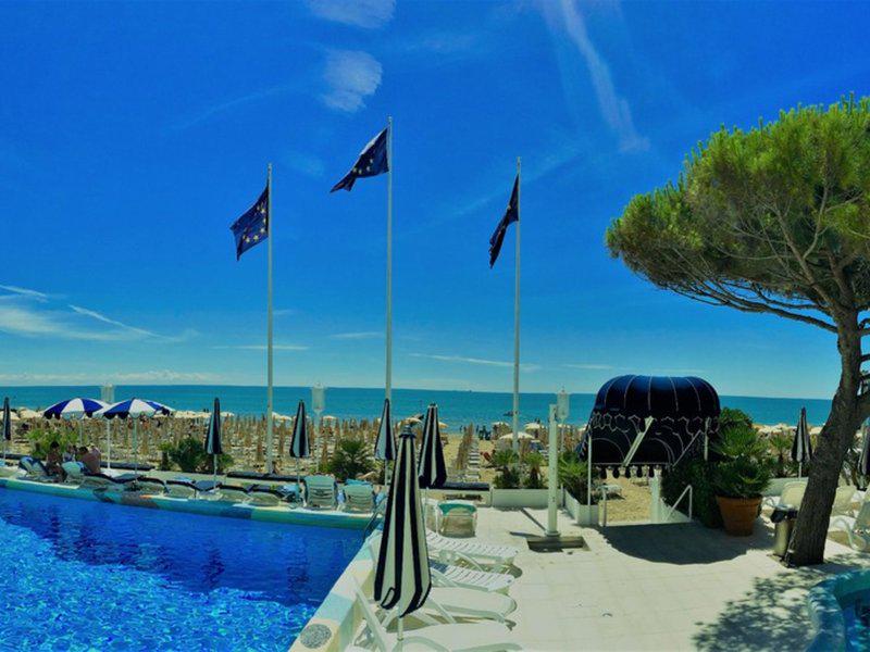 77FE3E5BD83F85BCBDFDCE981B113B12