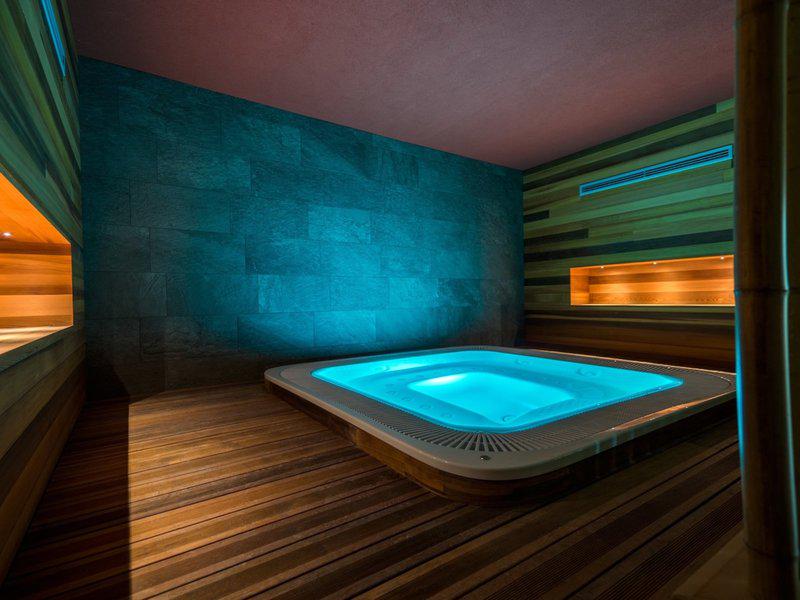 DE5B4D479635D41F2BD3E79A831D34CA