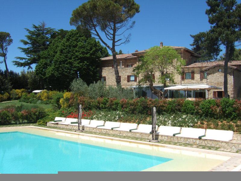 BFD49F8369A0684FB6D59D8077C4C545