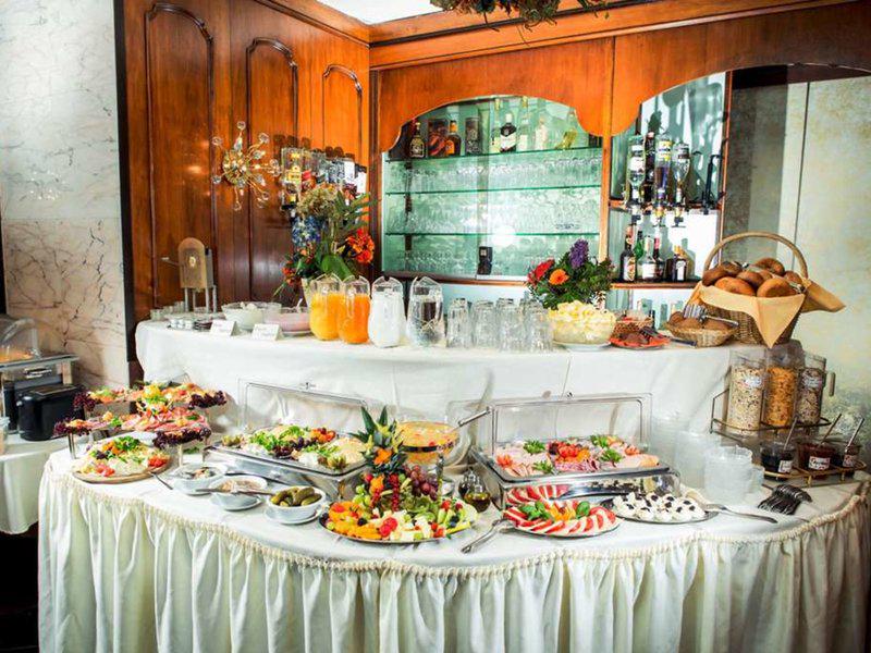 25C2895CB6D4B3ABC3309D90431C83CA