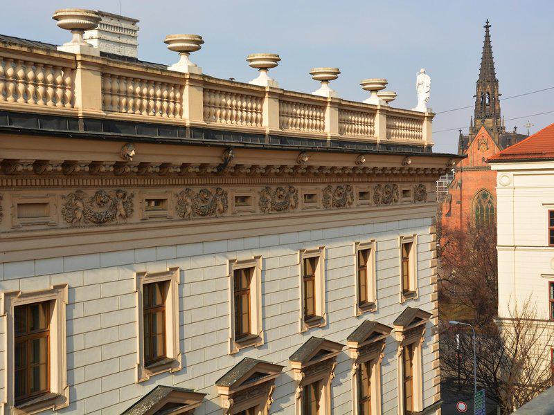 04E2676BBAF740FE573EA74CF8C80A0B