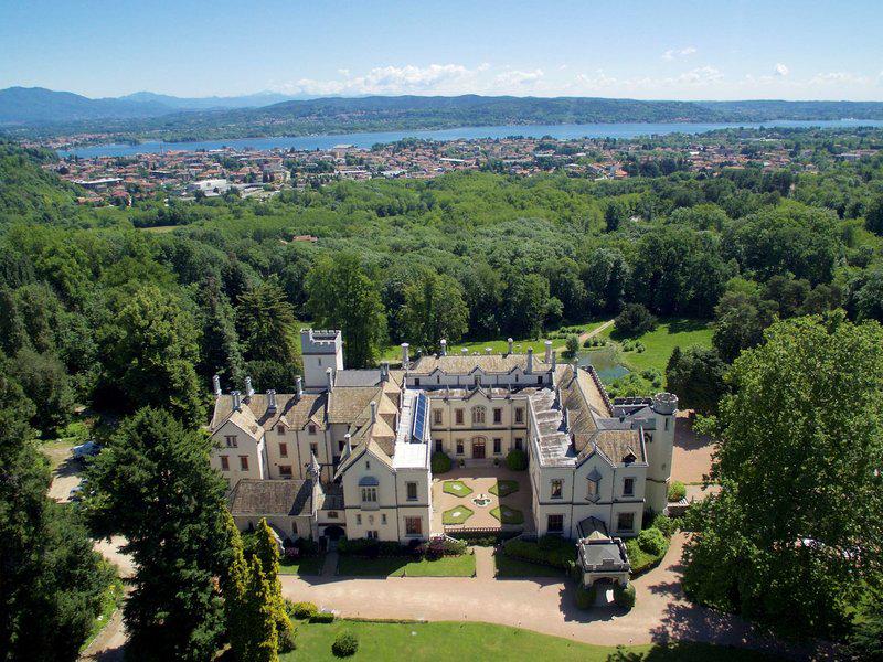 A23FA22B0114AD82984B9B0052B214C1